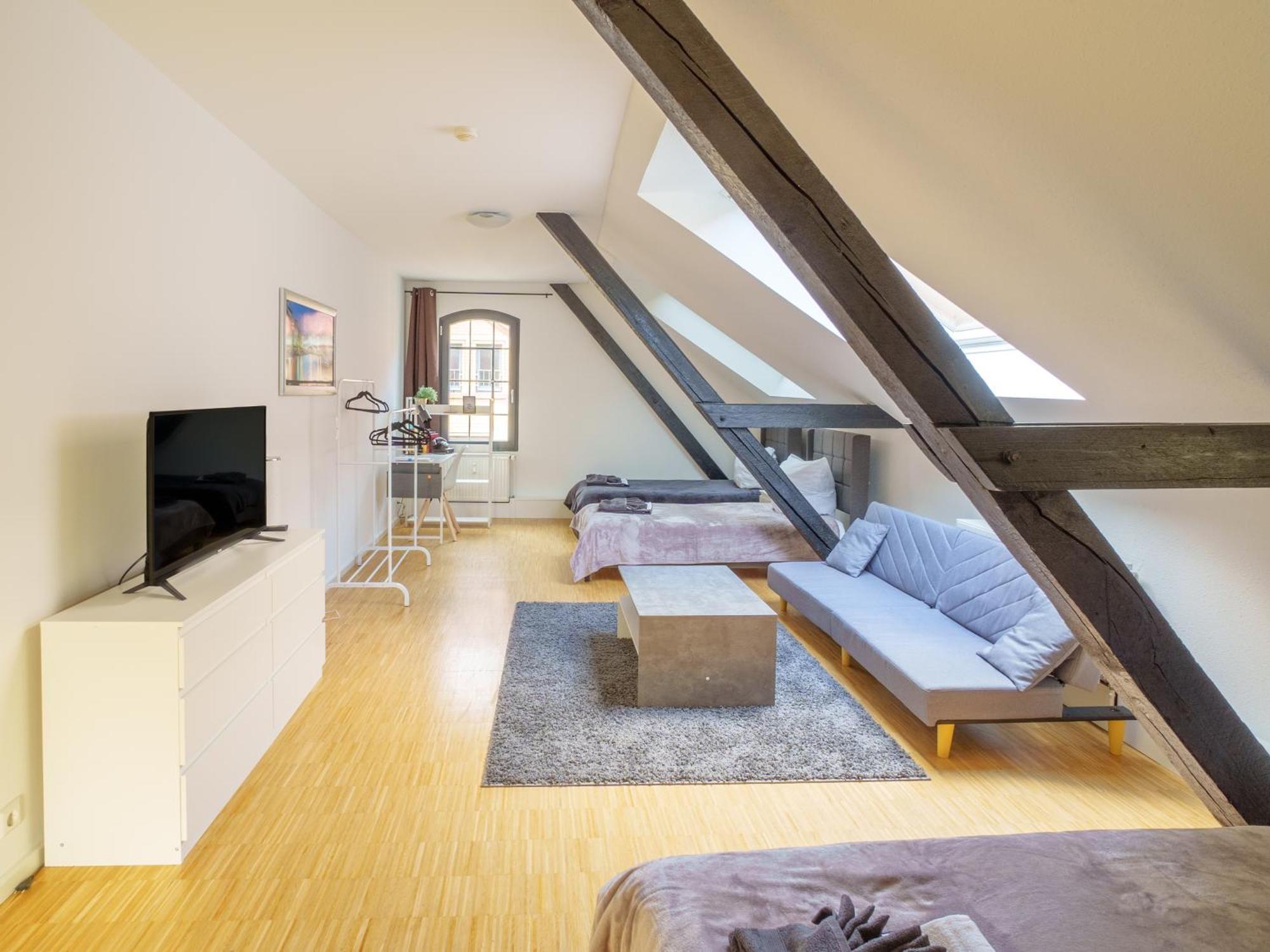 Urban Living Unter Den Daechern Der Goettinger Altstadt * Göttingen