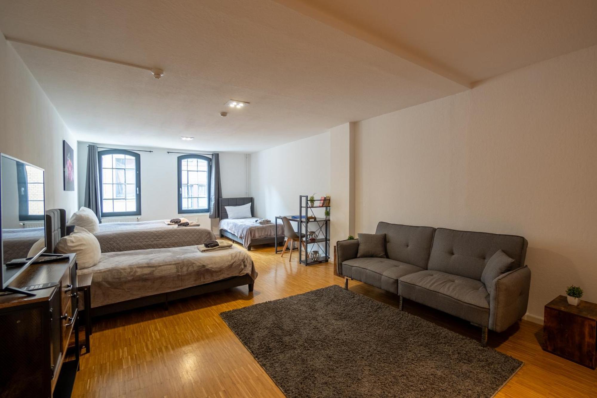 Urban Living Unter Den Daechern Der Goettinger Altstadt * Göttingen